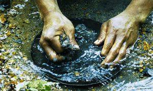 Proyectos mineros se podrán regular desde las regiones item-thumbnail