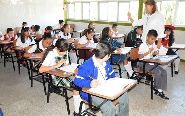 Educación